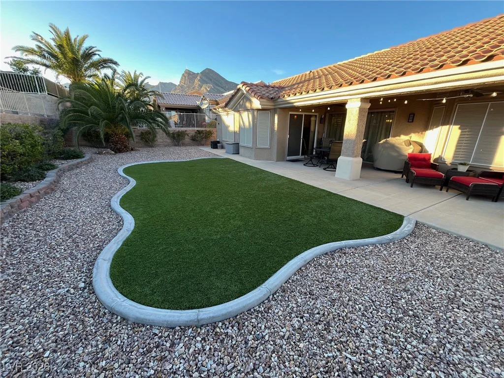 11021 Rackhurst, Las Vegas, NV 89134
