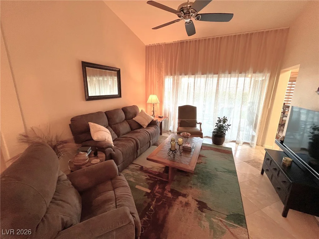 11021 Rackhurst, Las Vegas, NV 89134