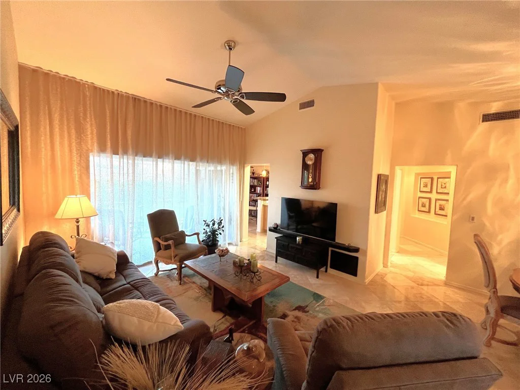 11021 Rackhurst, Las Vegas, NV 89134