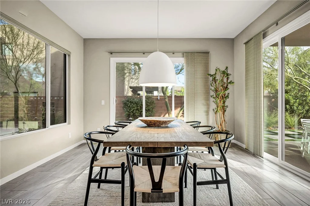10263 Jade Gardens, Las Vegas, NV 89135