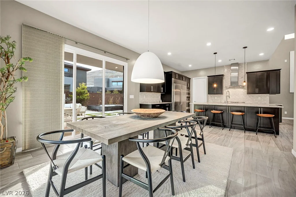 10263 Jade Gardens, Las Vegas, NV 89135