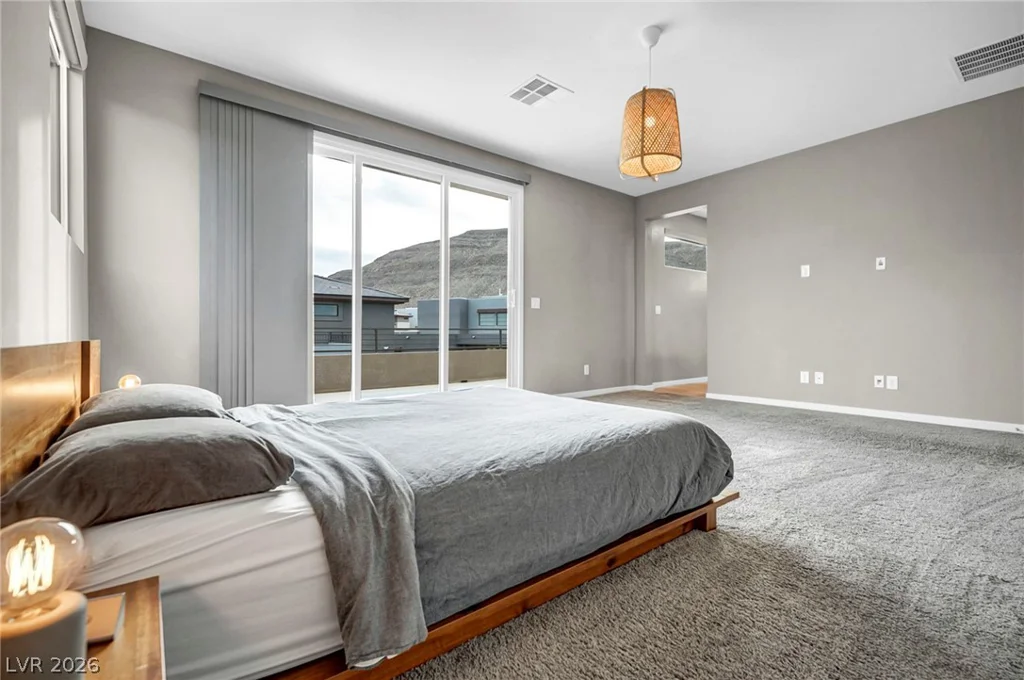 10263 Jade Gardens, Las Vegas, NV 89135