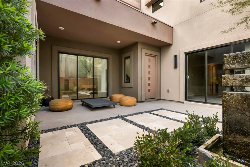 10263 Jade Gardens, Las Vegas, NV 89135