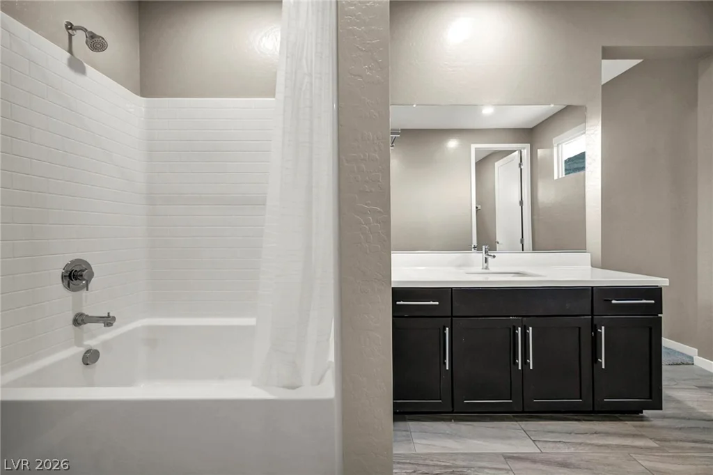 10263 Jade Gardens, Las Vegas, NV 89135