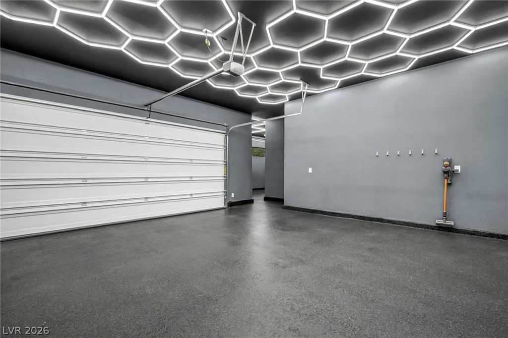10263 Jade Gardens, Las Vegas, NV 89135