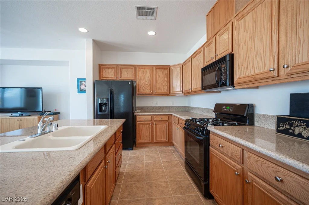 7532 Coyote Cave, Las Vegas, NV 89113
