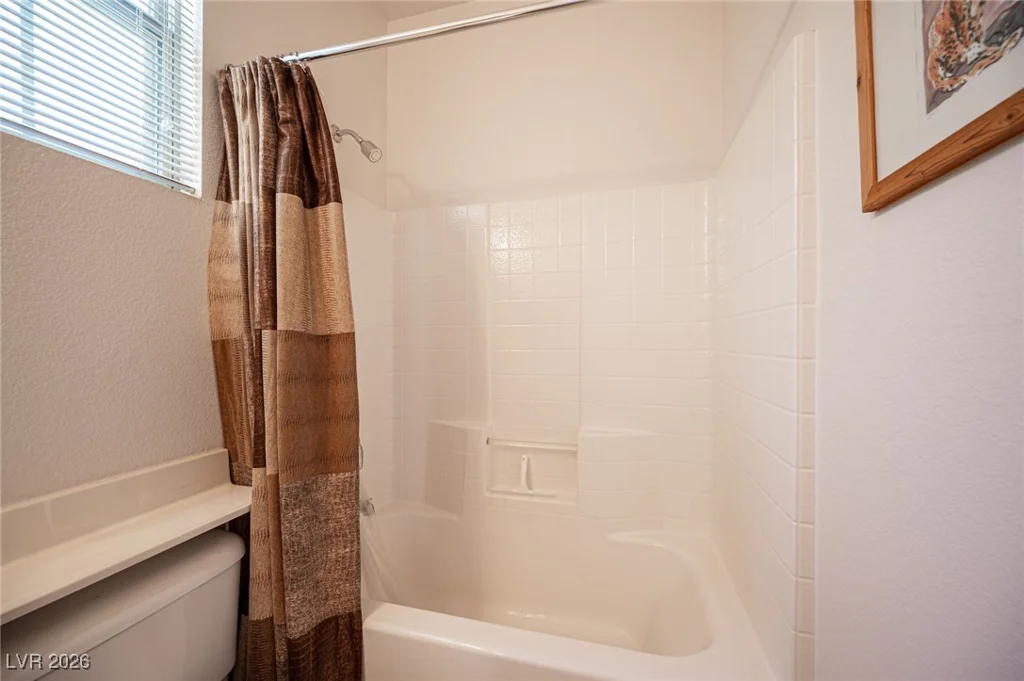 7532 Coyote Cave, Las Vegas, NV 89113
