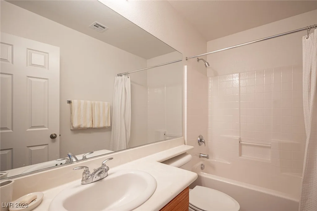 7532 Coyote Cave, Las Vegas, NV 89113