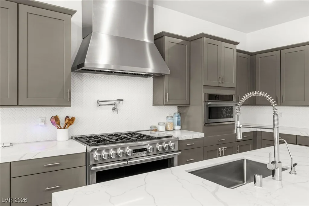 342 Kandinsky, Henderson, NV 89012