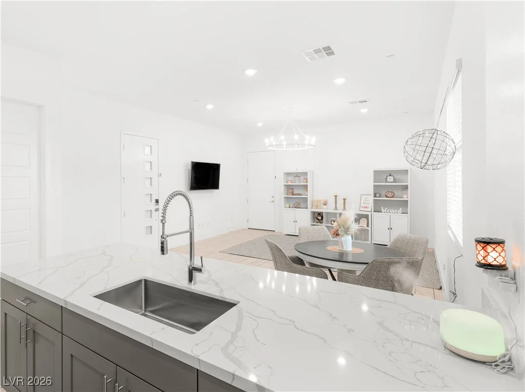 342 Kandinsky, Henderson, NV 89012