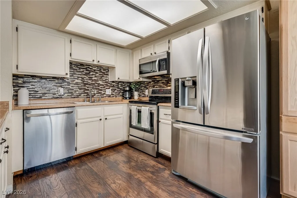 904 Boulder Springs, Las Vegas, NV 89128