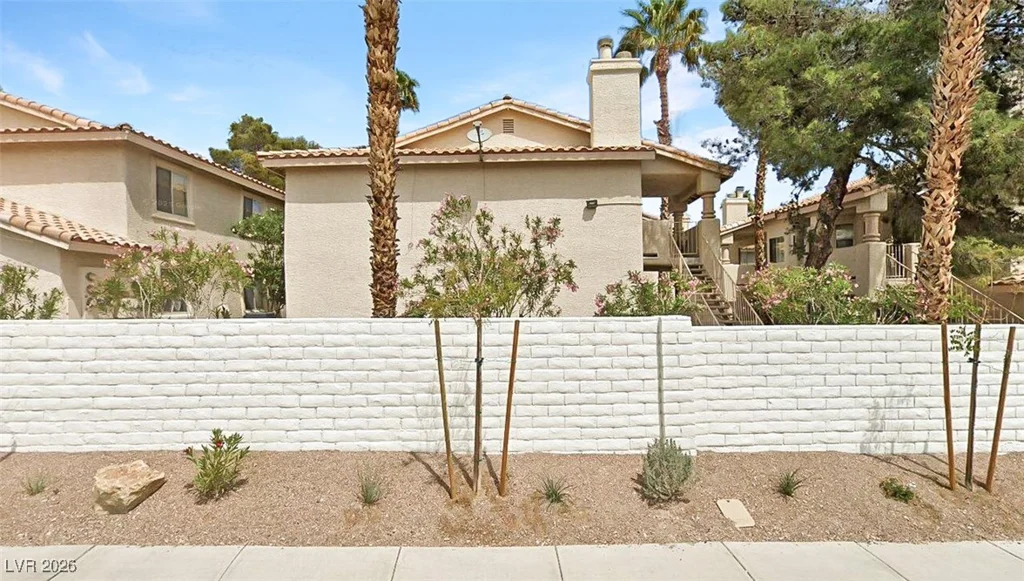 904 Boulder Springs, Las Vegas, NV 89128