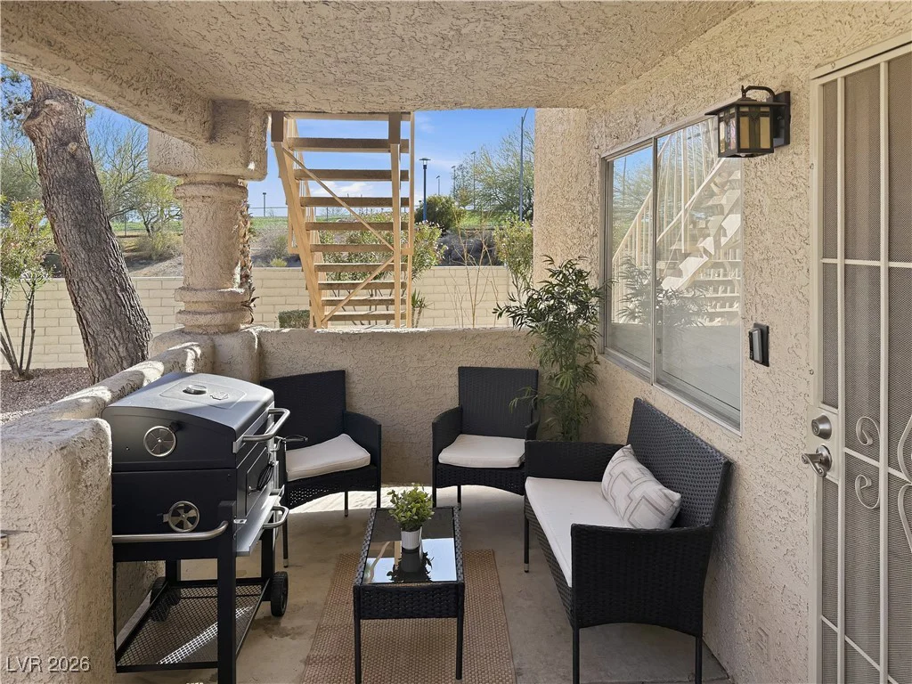 904 Boulder Springs, Las Vegas, NV 89128