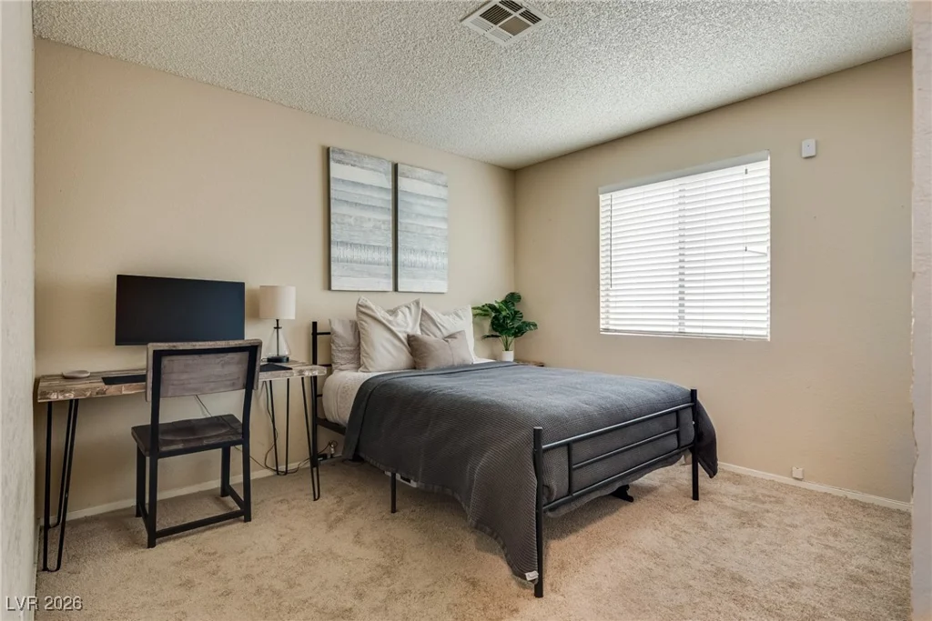904 Boulder Springs, Las Vegas, NV 89128