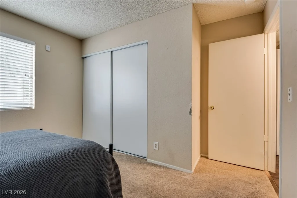 904 Boulder Springs, Las Vegas, NV 89128
