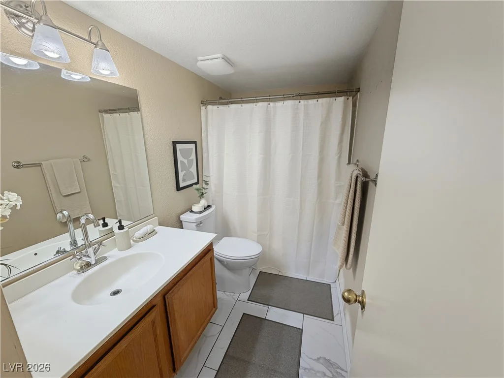 904 Boulder Springs, Las Vegas, NV 89128