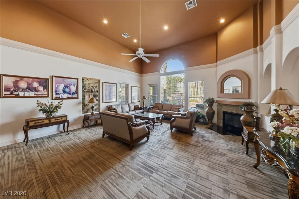 5055 Hacienda, Las Vegas, NV 89118