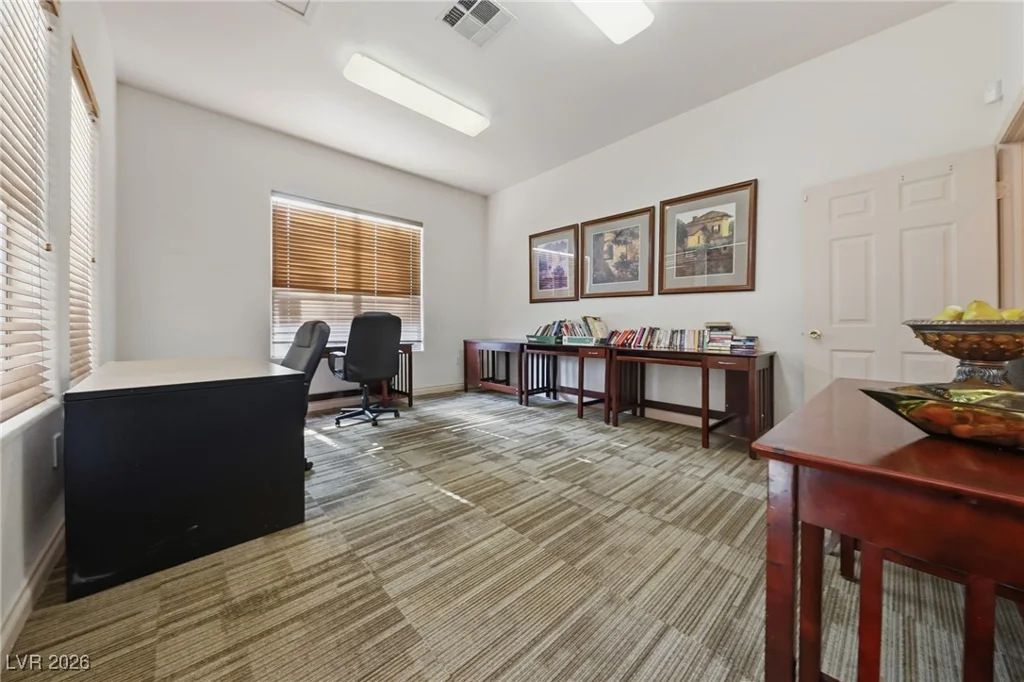 5055 Hacienda, Las Vegas, NV 89118