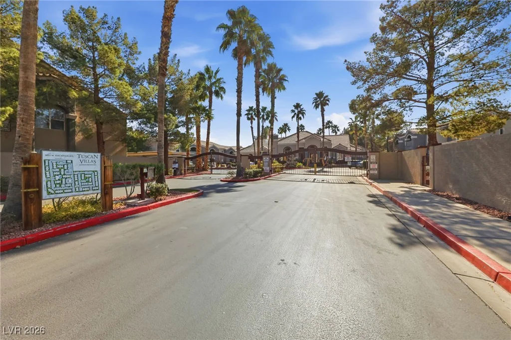 5055 Hacienda, Las Vegas, NV 89118