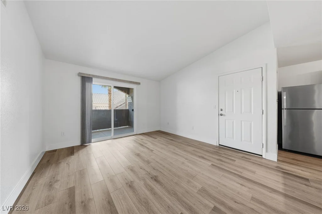 5055 Hacienda, Las Vegas, NV 89118