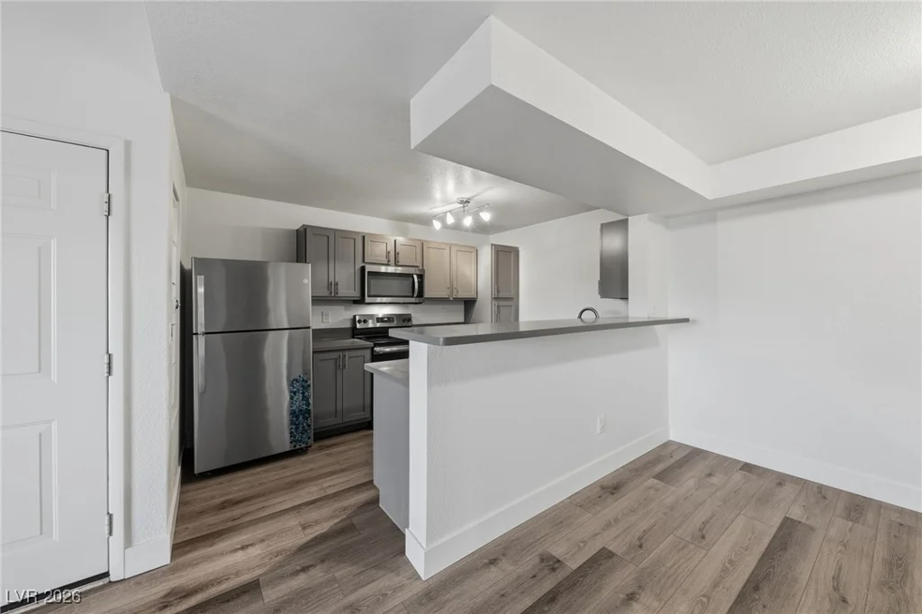 5055 Hacienda, Las Vegas, NV 89118