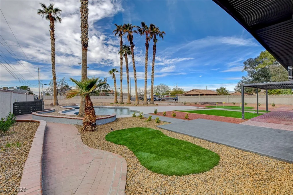 723 Spanish, Las Vegas, NV 89110