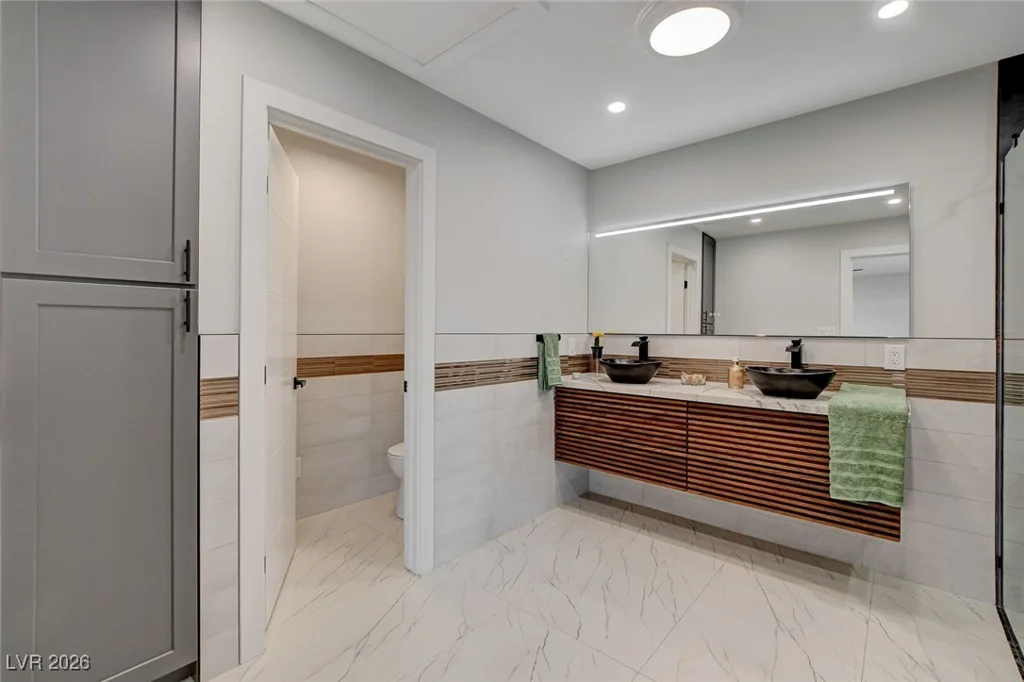 723 Spanish, Las Vegas, NV 89110