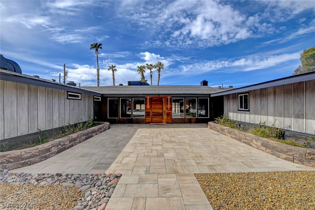 723 Spanish, Las Vegas, NV 89110