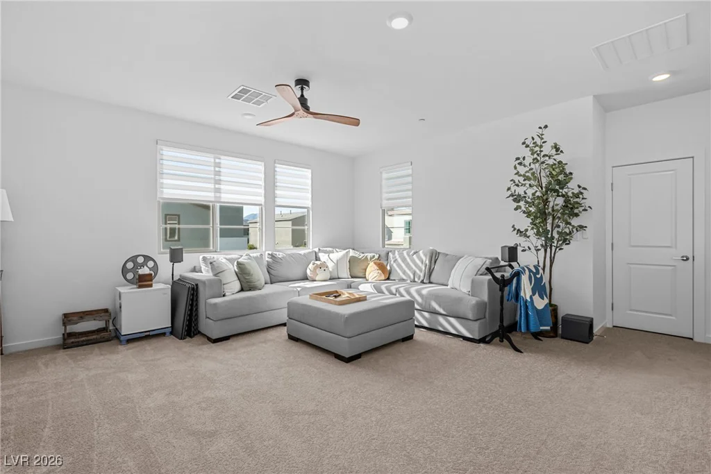 10416 Smokey Mariposa, Las Vegas, NV 89166