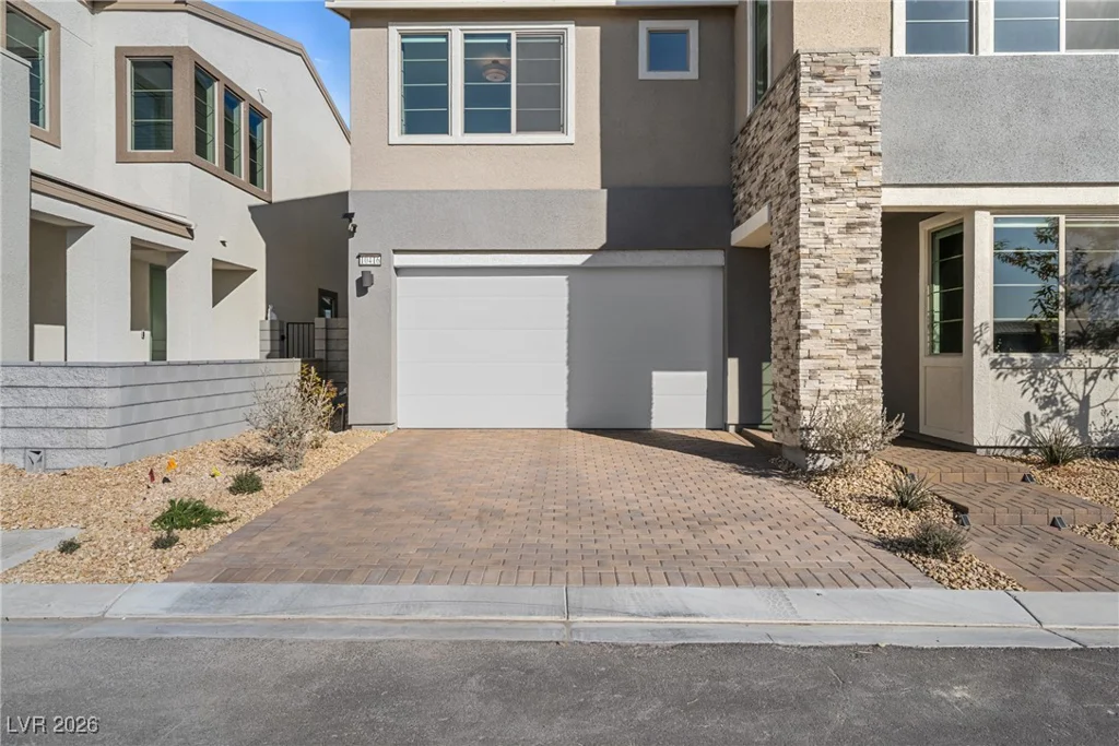 10416 Smokey Mariposa, Las Vegas, NV 89166
