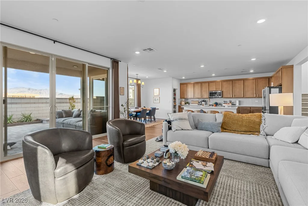10416 Smokey Mariposa, Las Vegas, NV 89166