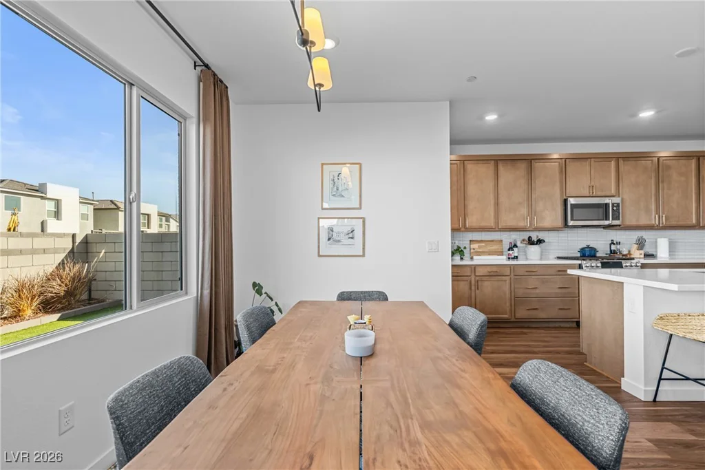 10416 Smokey Mariposa, Las Vegas, NV 89166