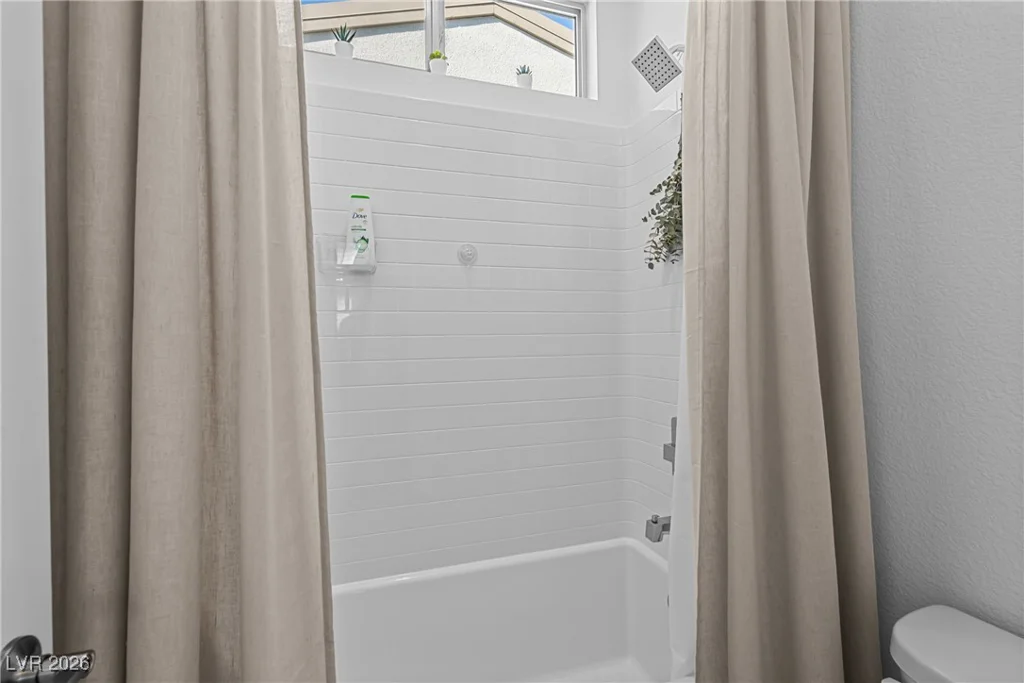 10416 Smokey Mariposa, Las Vegas, NV 89166