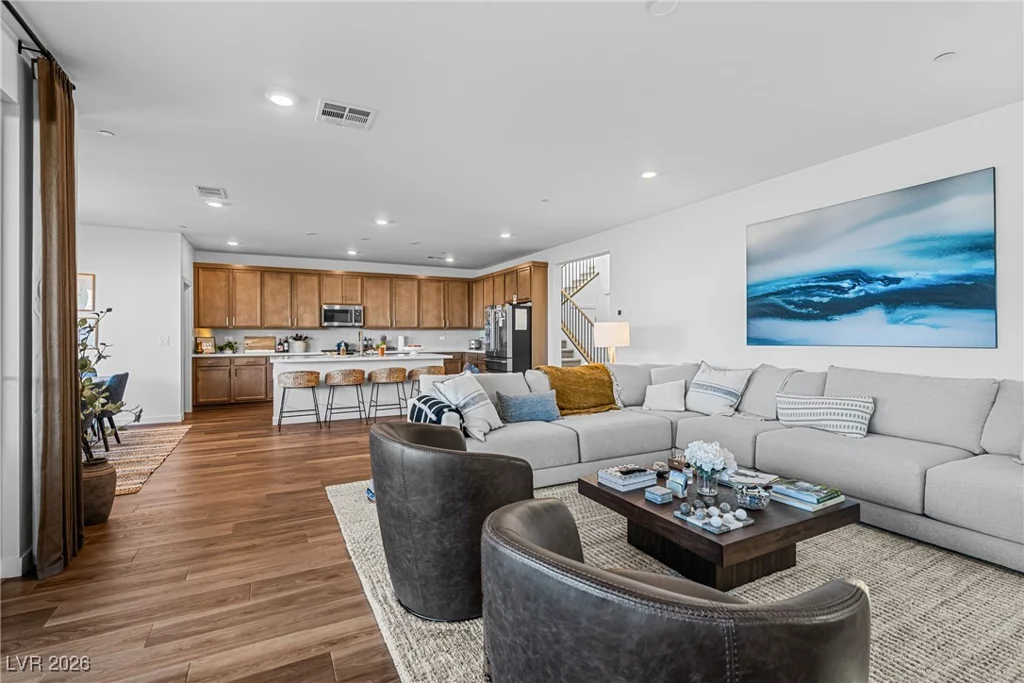 10416 Smokey Mariposa, Las Vegas, NV 89166
