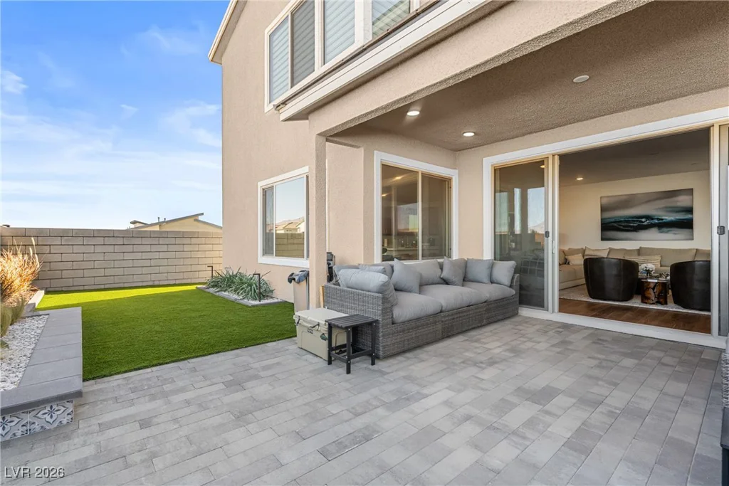 10416 Smokey Mariposa, Las Vegas, NV 89166