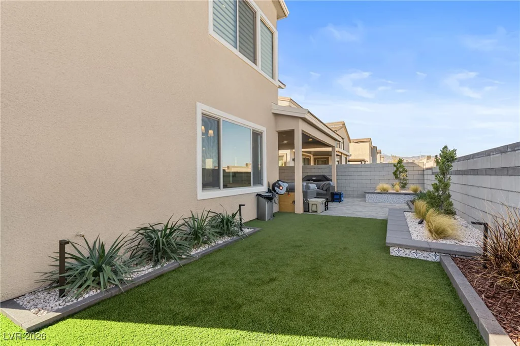 10416 Smokey Mariposa, Las Vegas, NV 89166