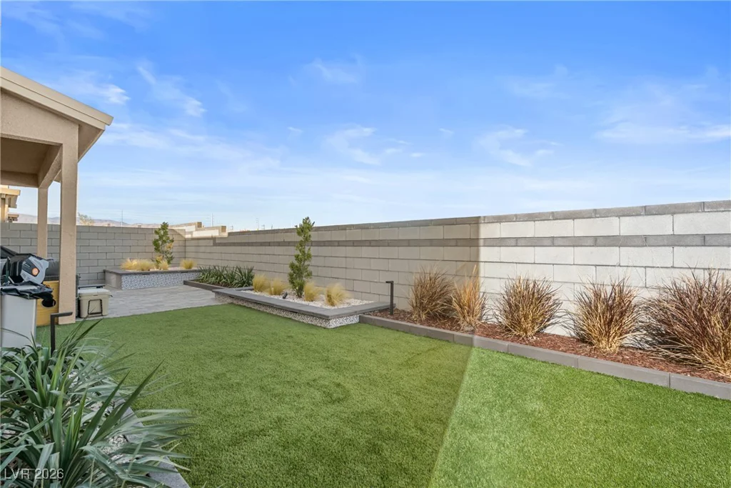 10416 Smokey Mariposa, Las Vegas, NV 89166