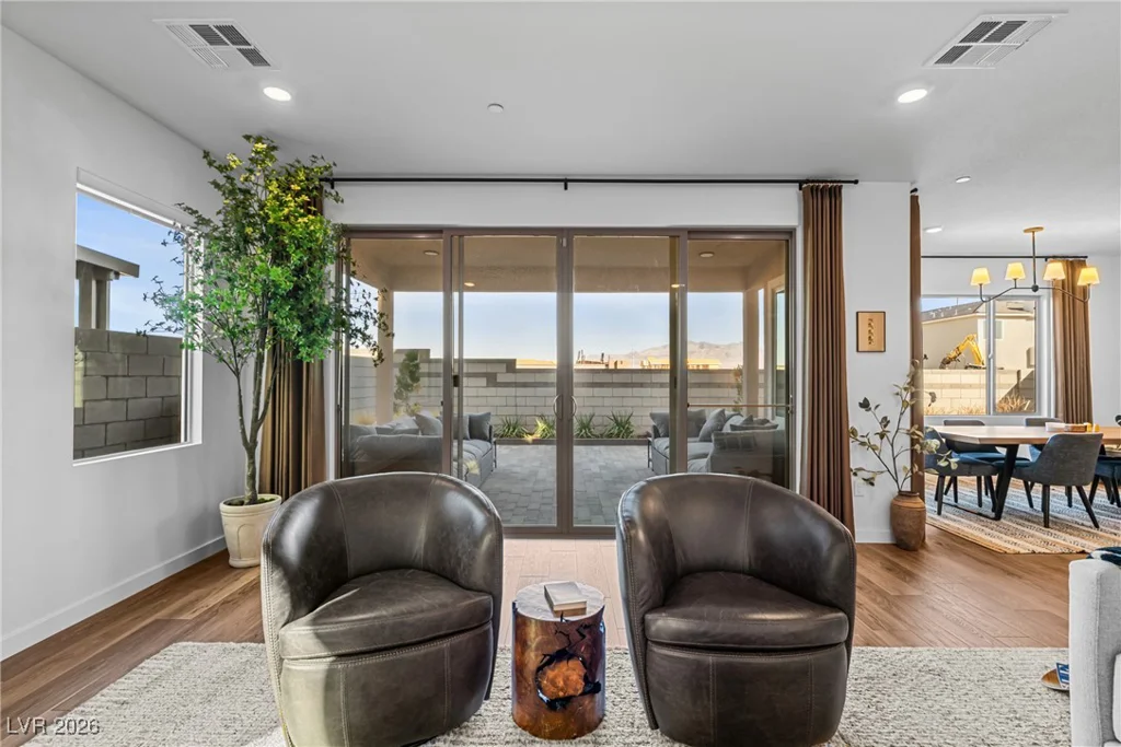 10416 Smokey Mariposa, Las Vegas, NV 89166