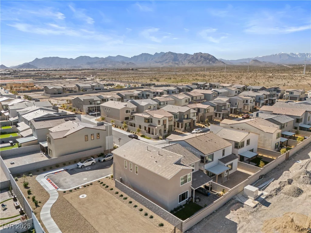 10416 Smokey Mariposa, Las Vegas, NV 89166