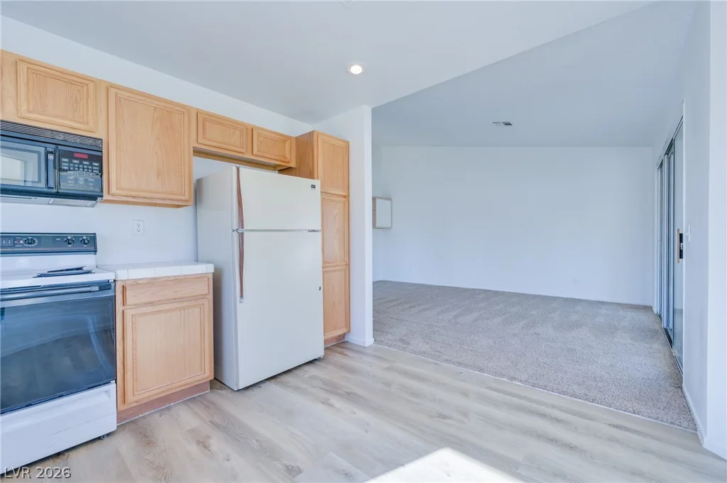 3894 Flickering Star, Las Vegas, NV 89103