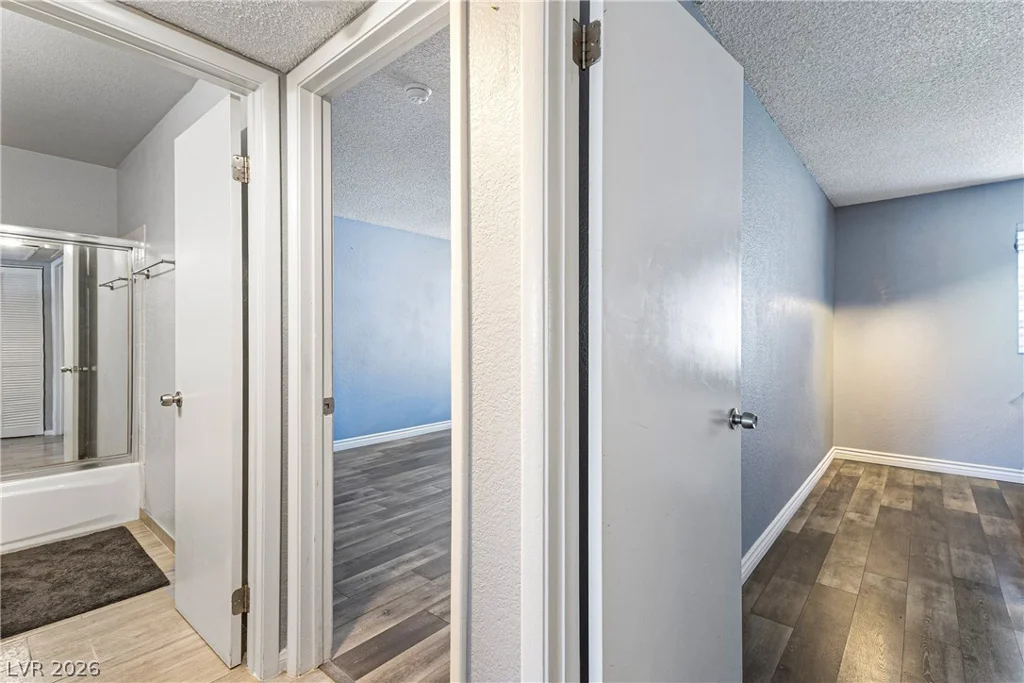 1113 Sulphur Springs, Las Vegas, NV 89128