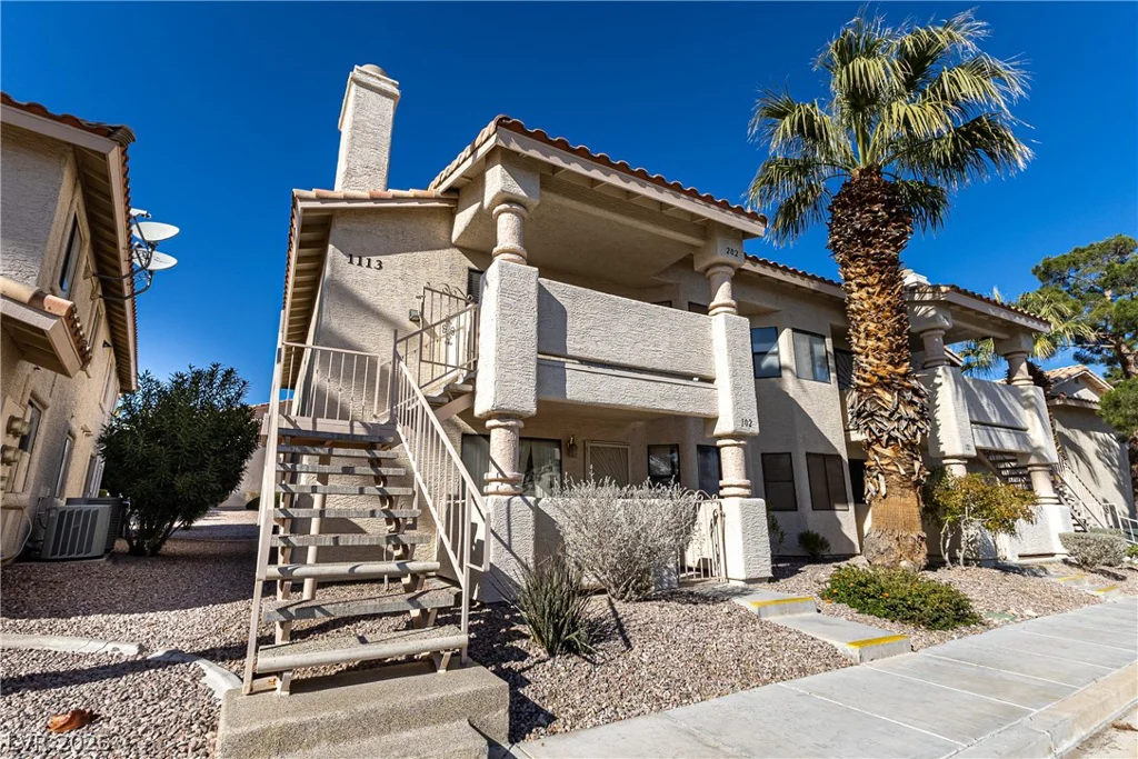 1113 Sulphur Springs, Las Vegas, NV 89128