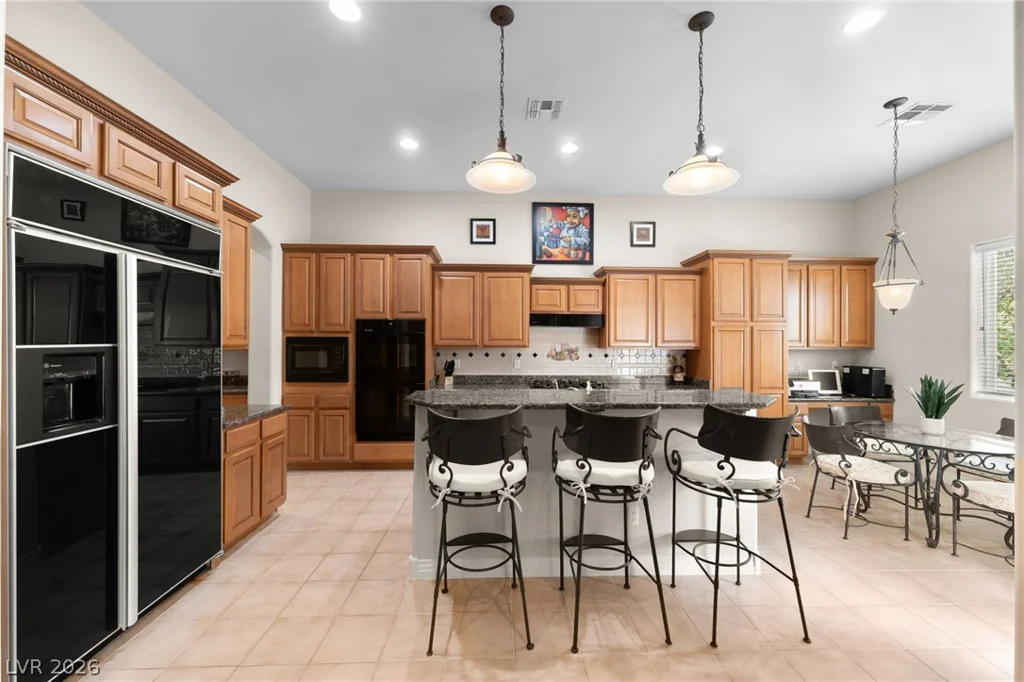 44 Caminito Amore, Henderson, NV 89011