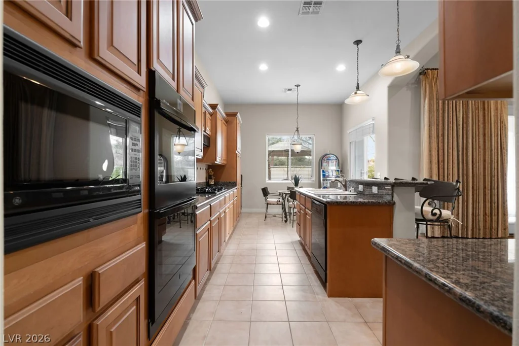 44 Caminito Amore, Henderson, NV 89011