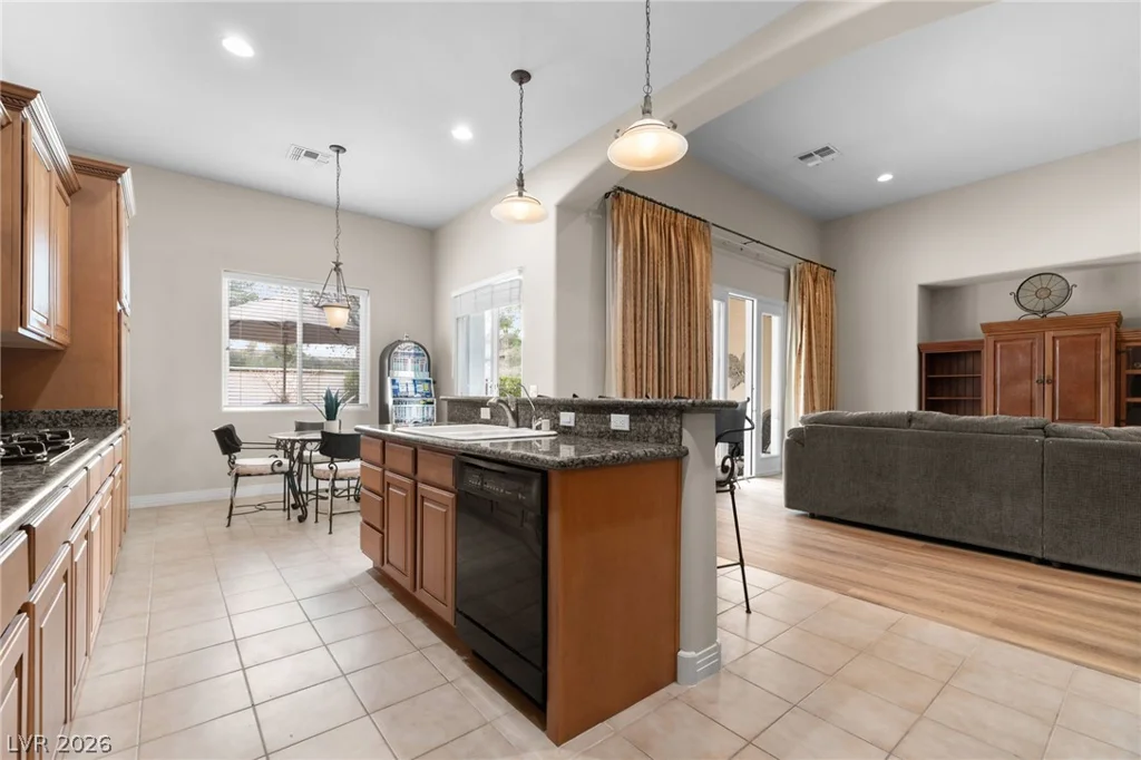 44 Caminito Amore, Henderson, NV 89011