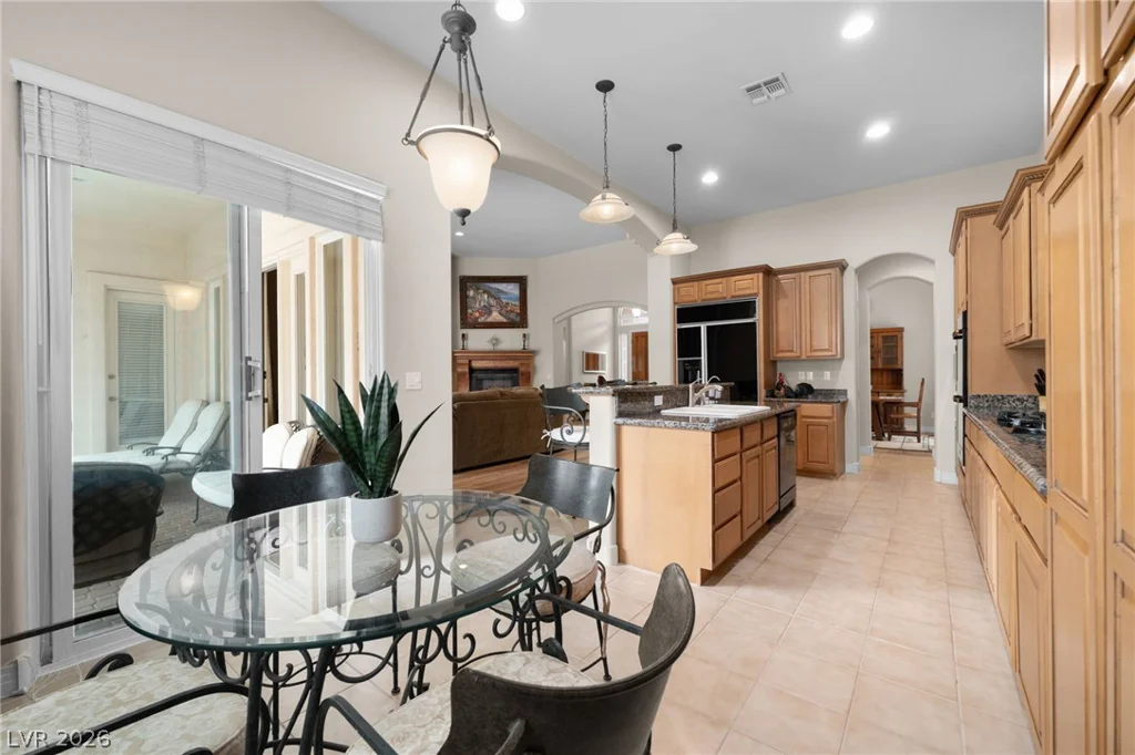 44 Caminito Amore, Henderson, NV 89011