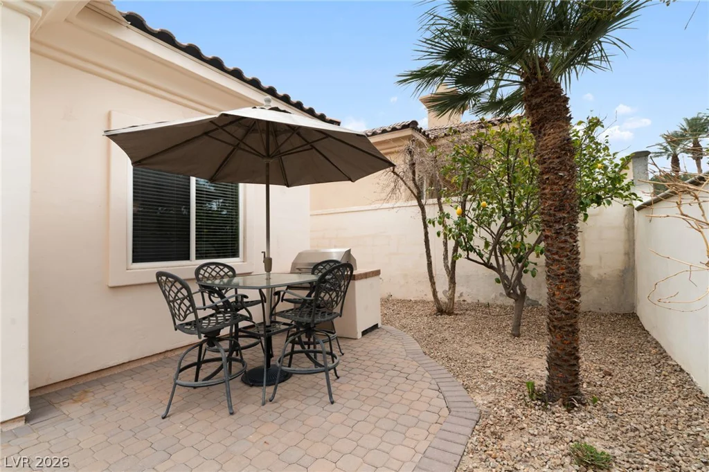 44 Caminito Amore, Henderson, NV 89011