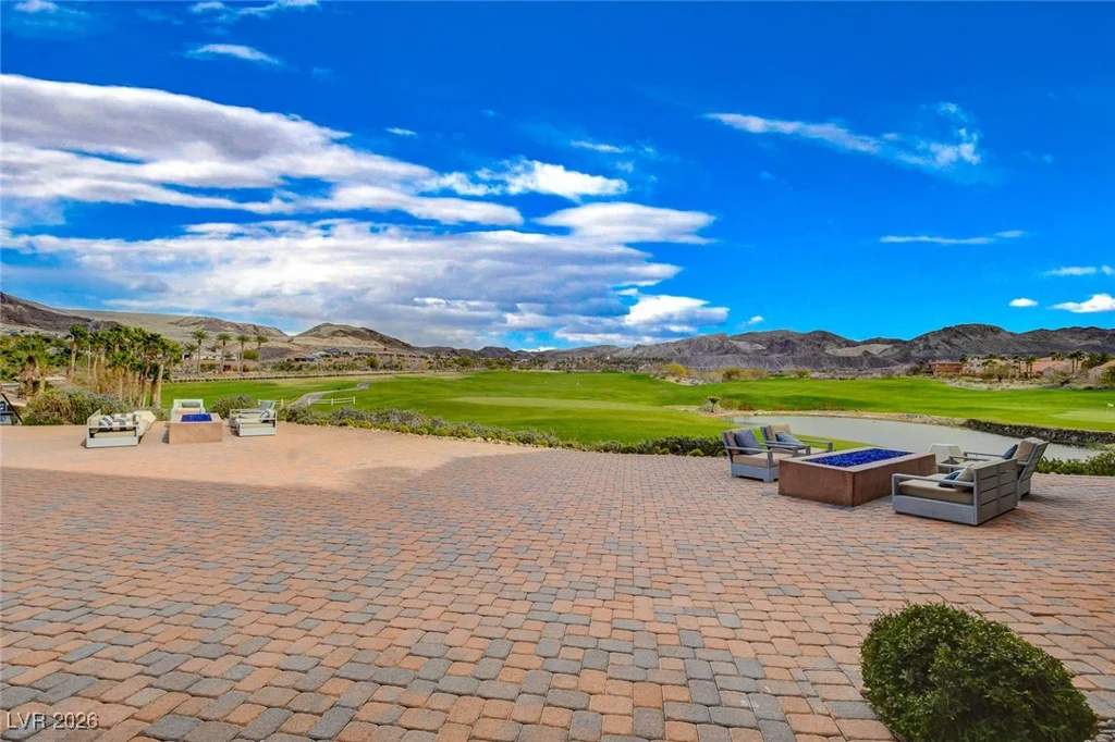 44 Caminito Amore, Henderson, NV 89011