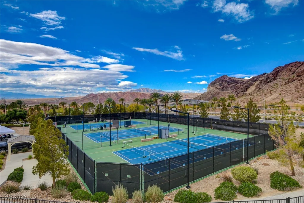 44 Caminito Amore, Henderson, NV 89011