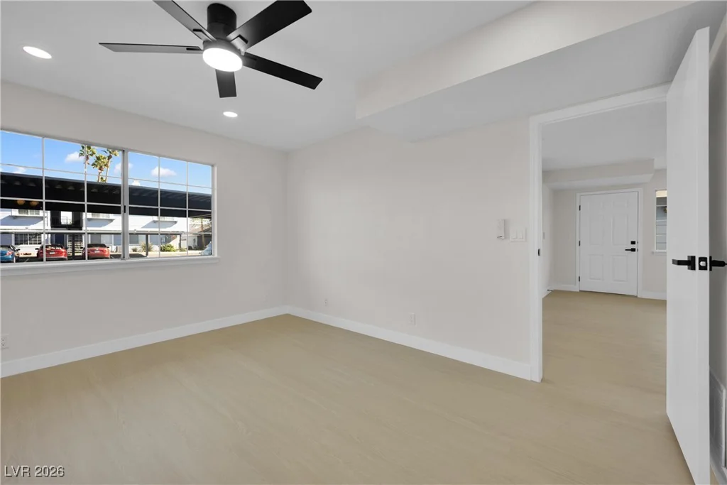 5841 Medallion, Las Vegas, NV 89122